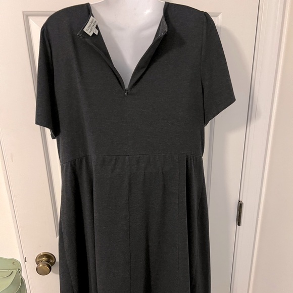 Every * Body Every * Wear 1X Deep Grey Midi Dress with Keyhole - Picture 4 of 4